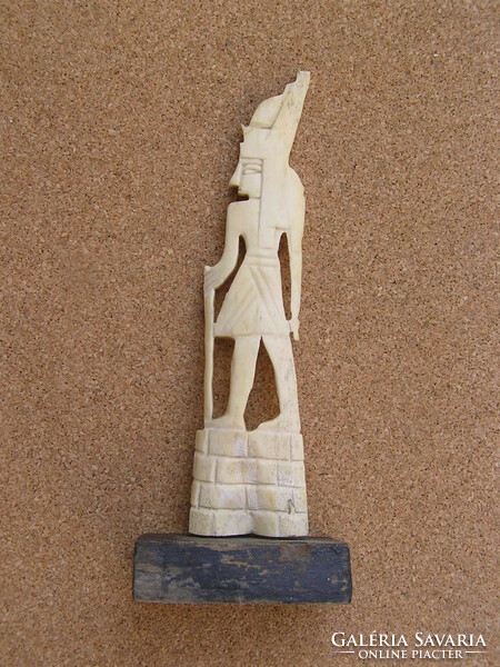 Egyiptom-i csont dekoráció