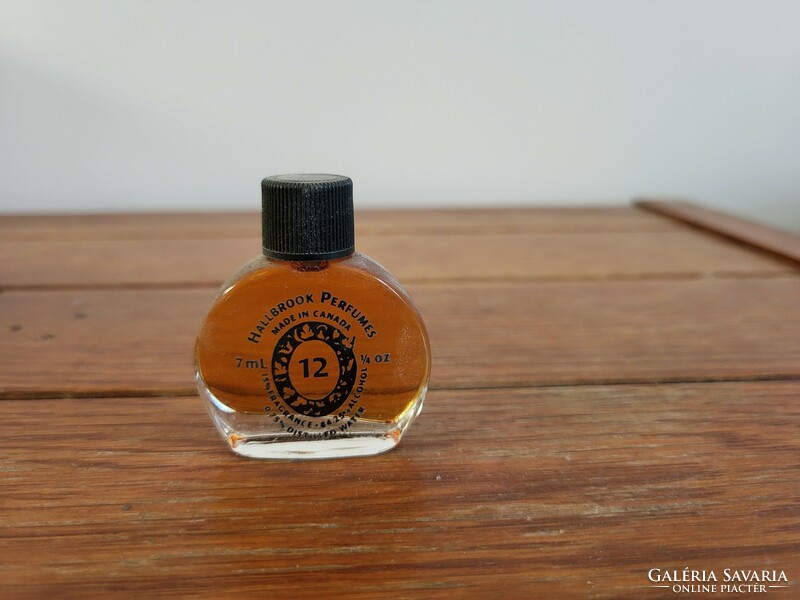 Hallbrook parfüm 12-es 7ml