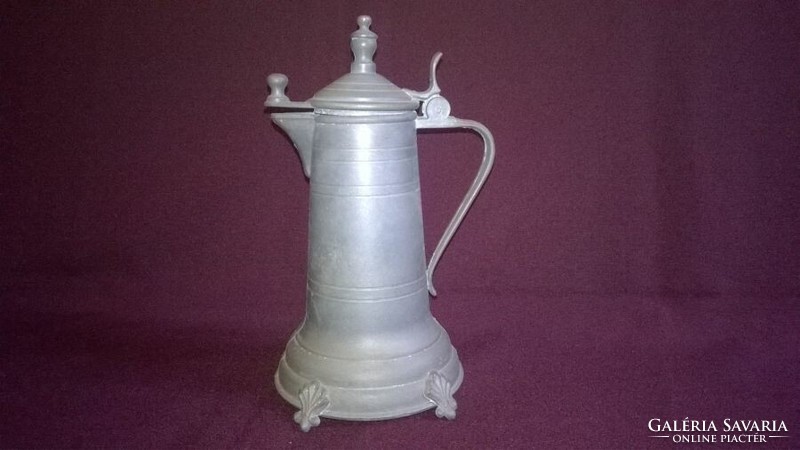 Tin jug with lid, spout, spout 2.
