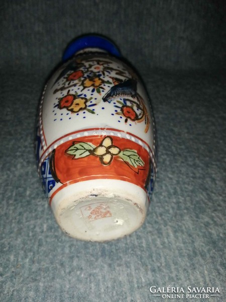Kínai porcelán váza 17cm (A5)
