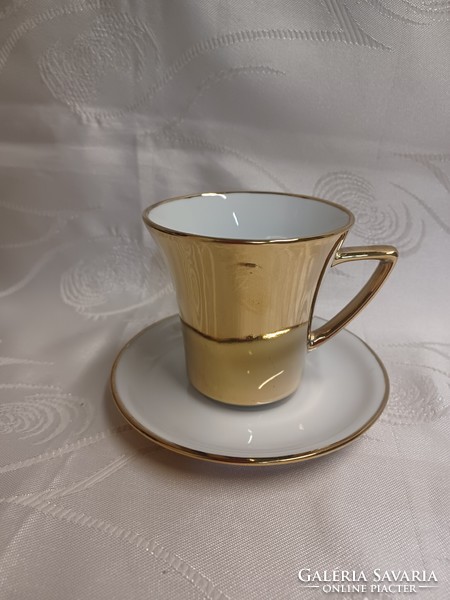 Nescafé gold cup