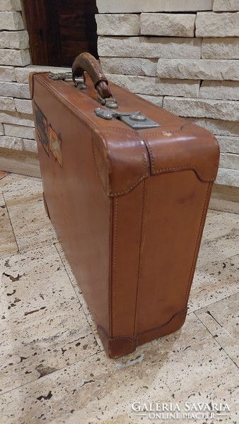 Régi bőr koffer