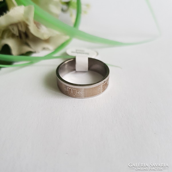 ÚJ, ezüstszínű, szív mintás mattított gyűrű – USA 8 / EU 57 / Ø18mm