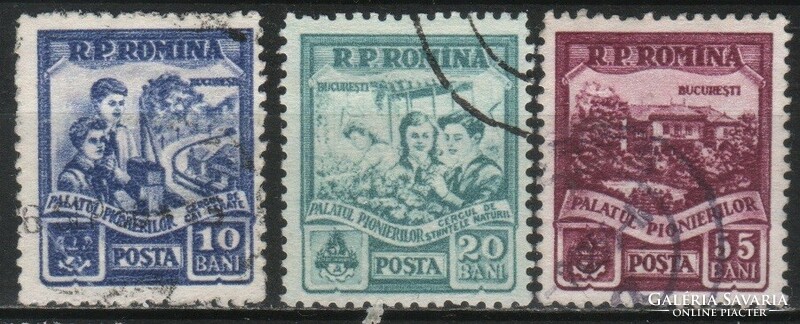 Románia 1389 Mi 1525-1527      0,90 Euró