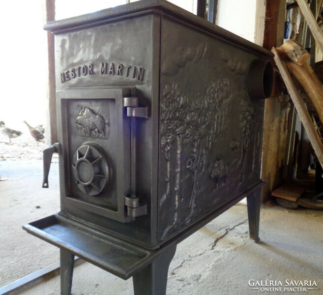Nestor Martin cast iron stove