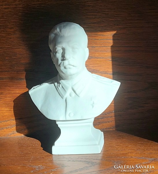Stalin 16cm porcelain