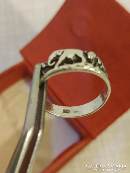 Elefánt mintás ezüst gyűrű
