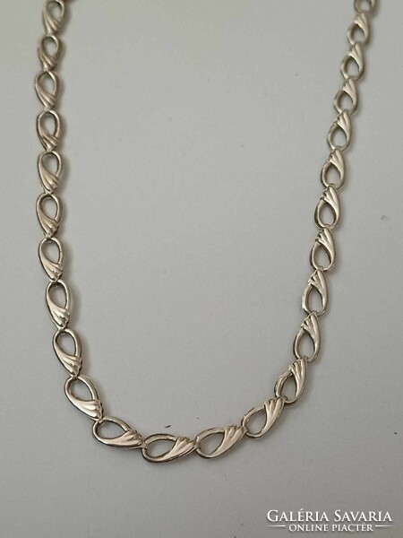Showy women's silver necklace-necklace 45 cm