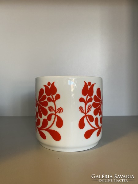 Alföldi red bird and dove porcelain mug, beautiful, perfect condition.
