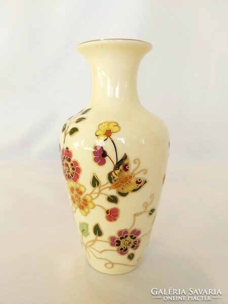 Medium vase with hand-painted butterflies by Zsolnay (no.: 24/205.)