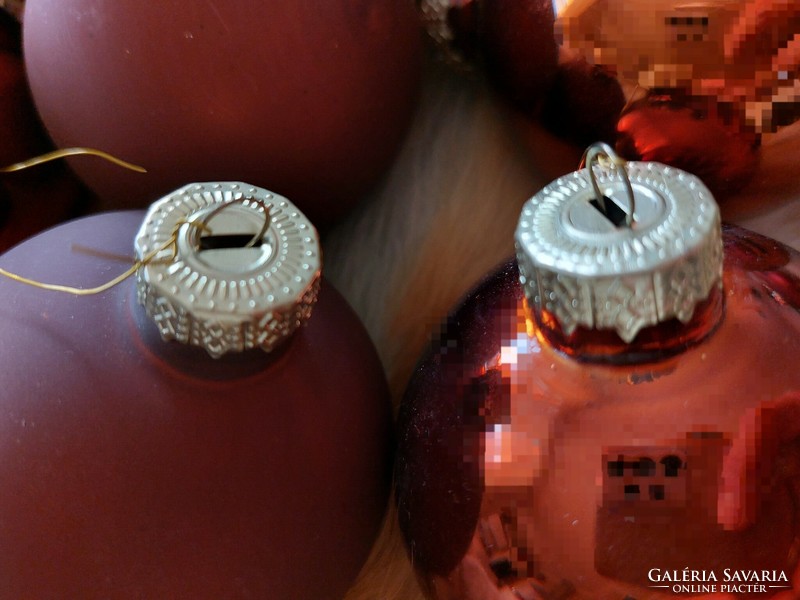 Modern üveg karácsonyfadísz gömb üvegdísz fahéj színű 7 db