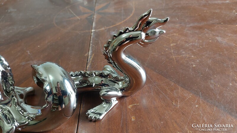 Herend dragon, painted platinum