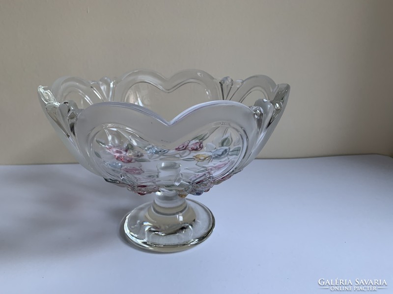 Waltherglas virágos szív formás kristály asztalközép kínáló tál, talpas kínáló kehely 22 cm x 16 cm