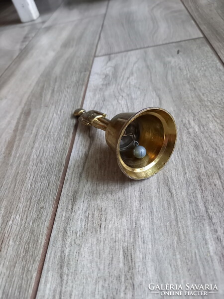 Old metal bell with British palace guard handle (11.7x5 cm)