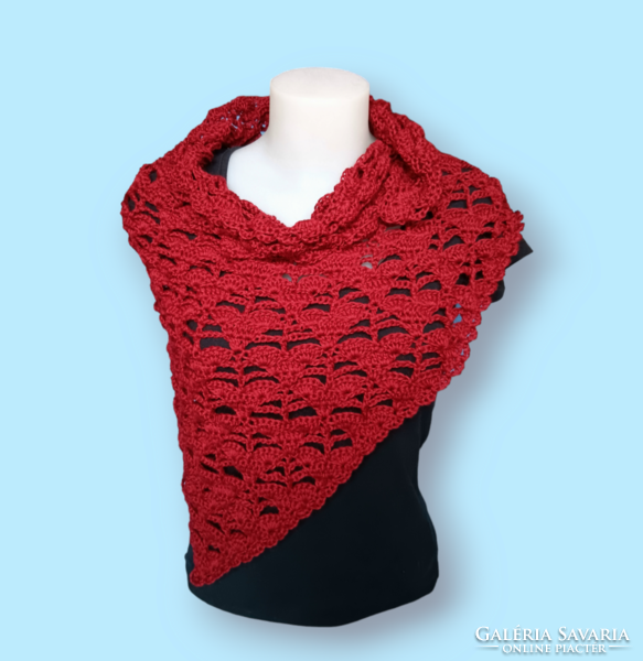 Crochet scarf - burgundy hearts