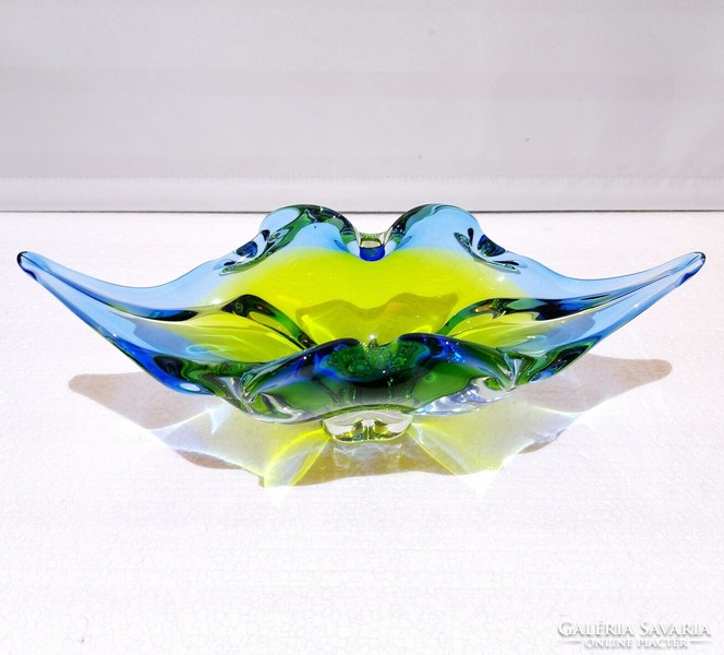Czech art glass﻿ josef hospodka - chřibská offering - art&decoration