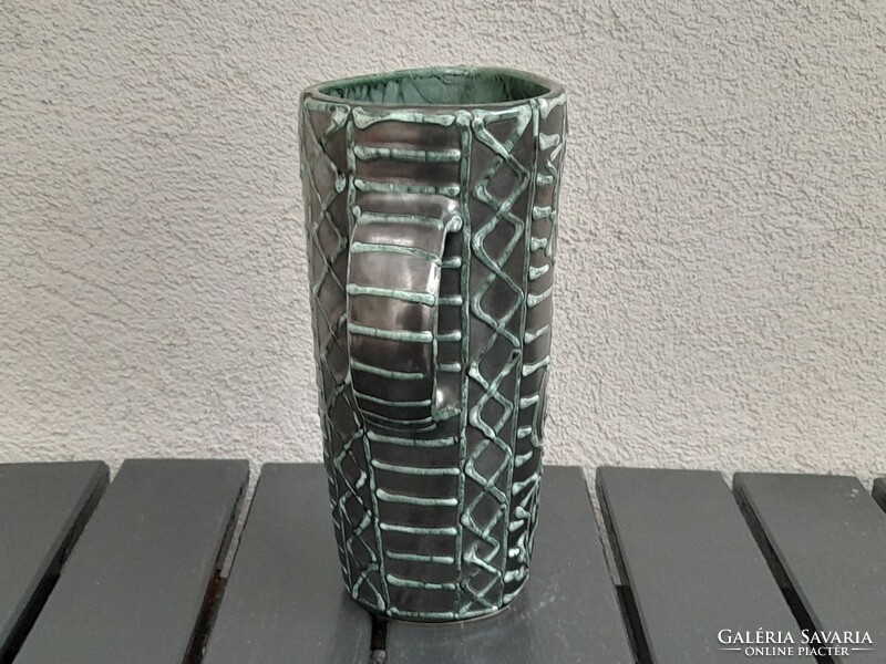 HUF 1 gorka gauze ceramic fish vase