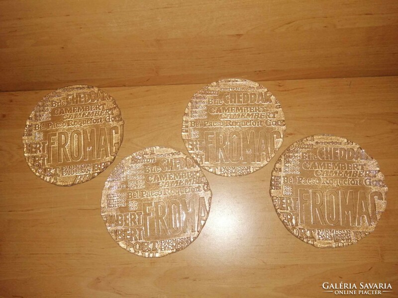 Glass small plate with cheese names 4 in one - 18.5 cm (2p-2)