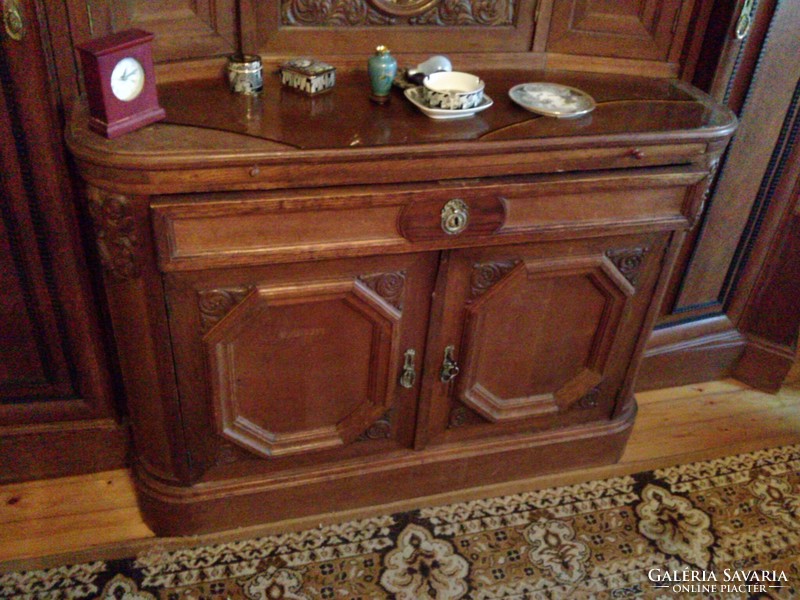 Large wardrobe, sideboard, wardrobe