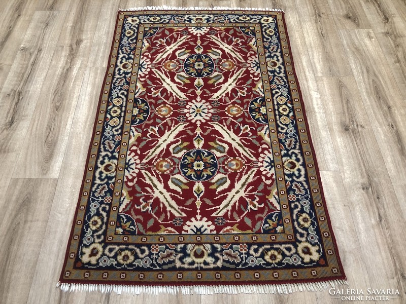 Békésszentandra hand-knotted wool Persian rug, 101 x 165 cm