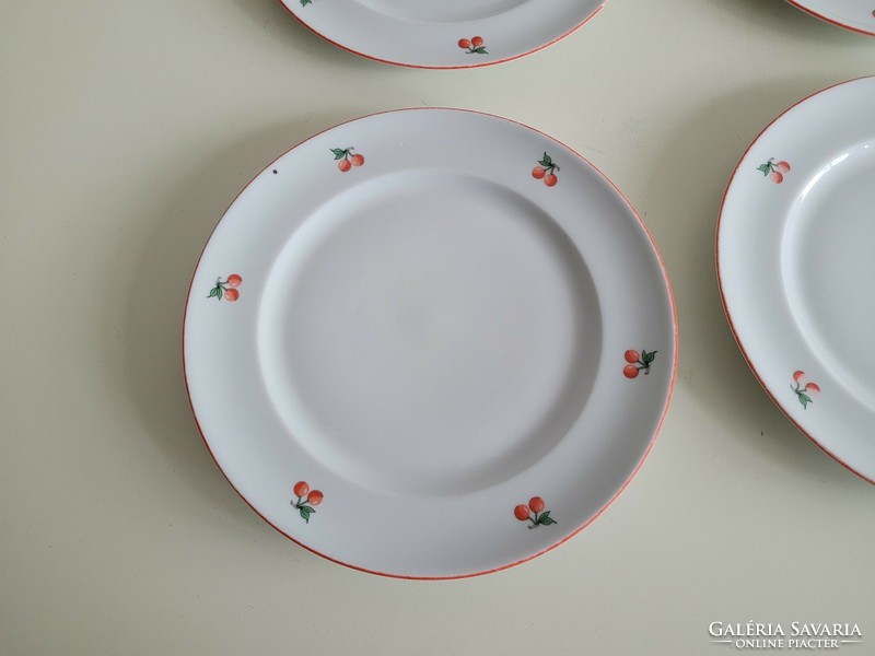 Retro 4 cherry-patterned lowland porcelain plates 19.5 cm cherry plate