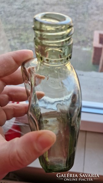 Vintage Henessy  konyakos zöld palack
