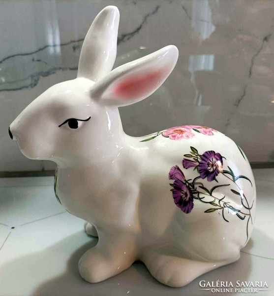 Easter rabbit, flower-patterned porcelain