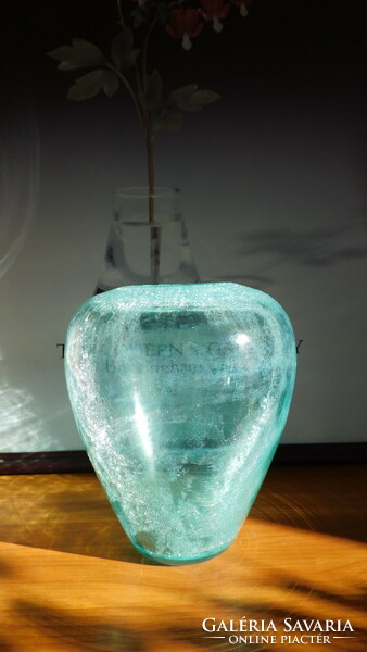 EricWolf vásárló részére - Karcagi türkizkék fátyolüveg váza 17.5 cm, ritka forma