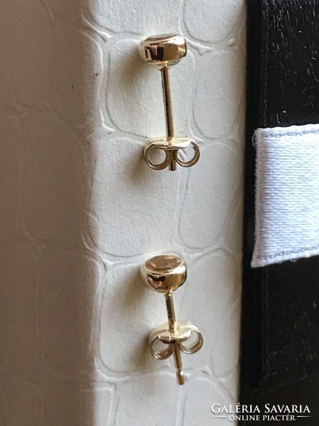 New yellow gold earrings with genuine citrine