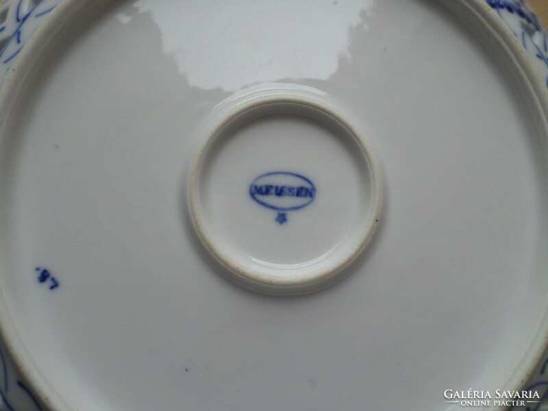 Antik áttört Meissen porcelán kosár kínáló tál 23,5 cm