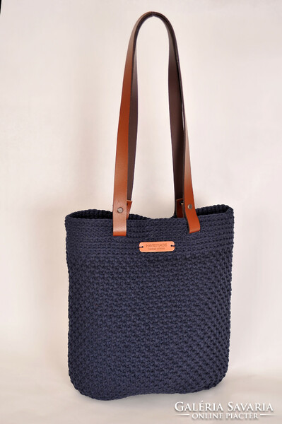 Kék színű táska