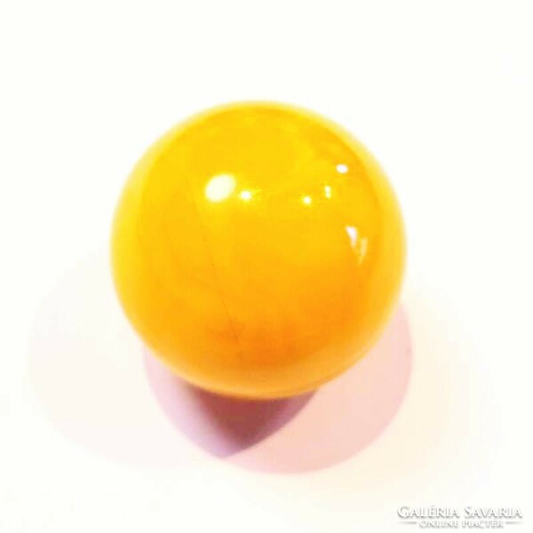 Amber ball large yellow opaque 10.5g