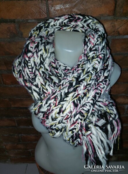 Dorothy Perkins thick knitted scarf 200x30cm