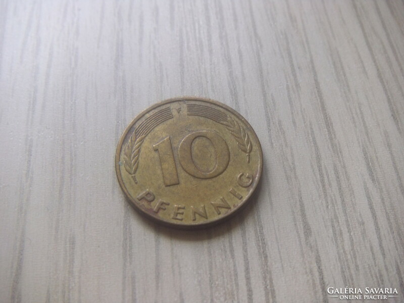 10   Pfennig   1985   (  F  )    Németország