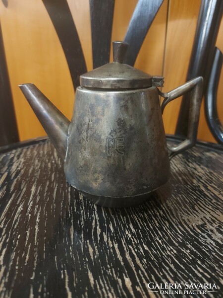 Antik teáskanna, teafőző
