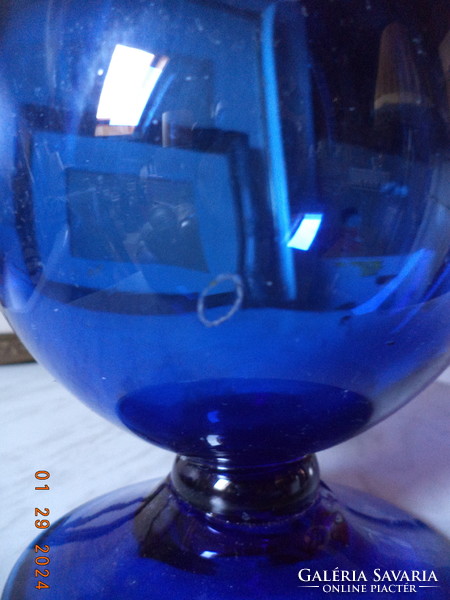 Blue blown glass vase! 5.
