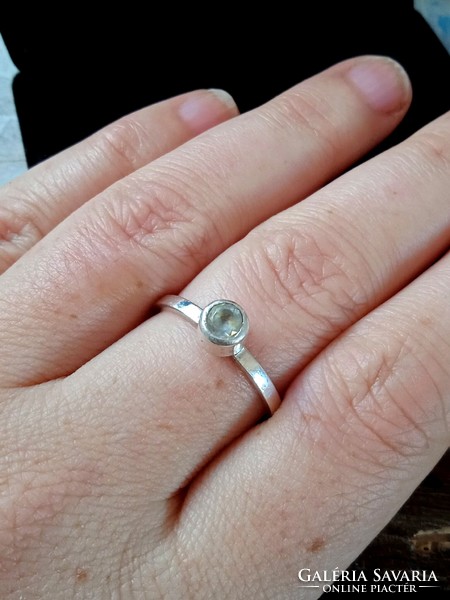 Apró Topáz köves ezüst gyűrű