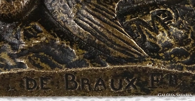1N802 marked xix. Century bronze miniature 2.5 X 3.7 X 4.7 Cm