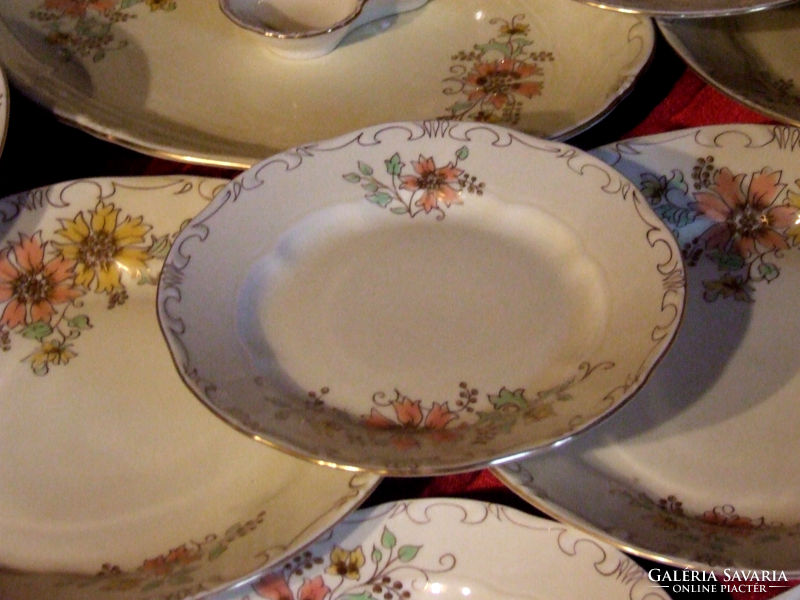 Hand painted zsolnay tableware