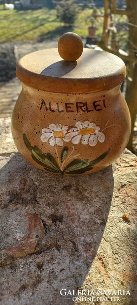 Ceramic lidded kitchen storage