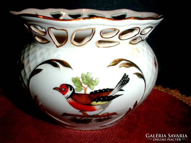 Antique Herend bird-patterned vase 1943