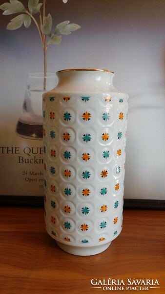 A rare retro vase from Hölóháza