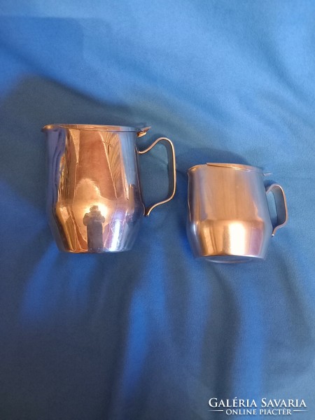 2 Alfra Alessi Italian stainless steel milk and cream coffee and chocolate jugs with lids