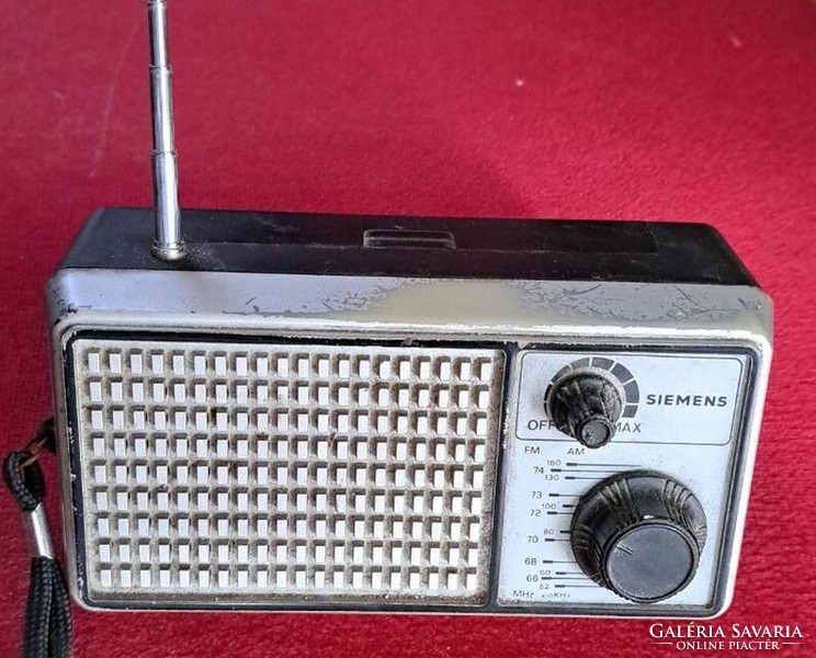 Retro rare siemens table radio