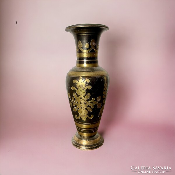 Retro, vintage design copper vase