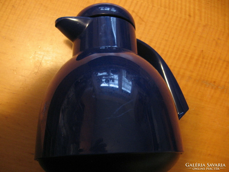 Dark blue Helios thermos jug