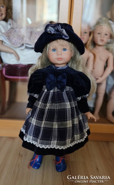 Vintage götz doll