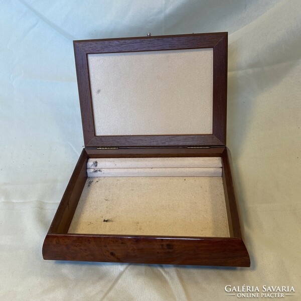 Jewelry box made of rosewood and silver