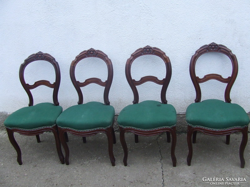 Négy darab  szék