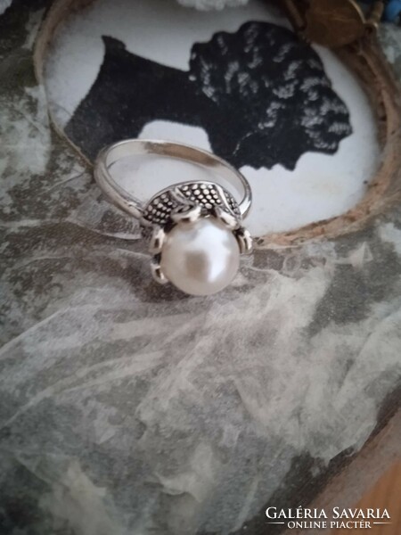 Régi ezüstözött gyöngyös gyűrű